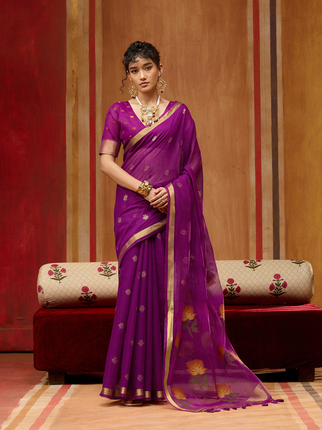 Urban Pallu Printed Satin Party Saree