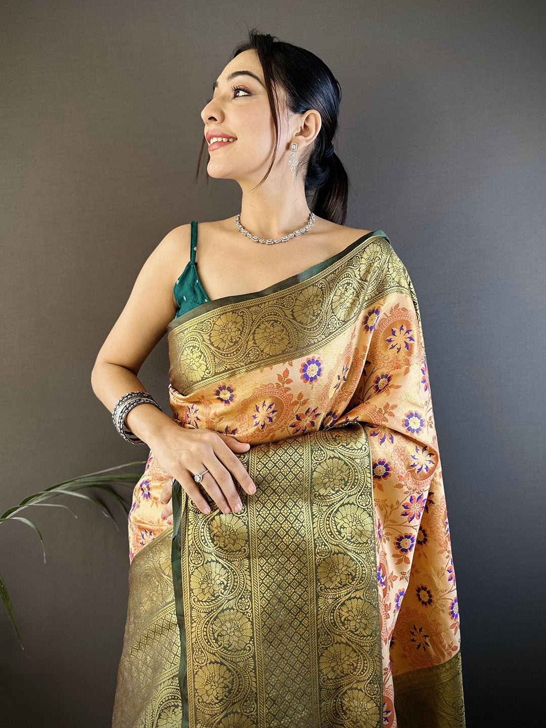 Urban Pallu Woven Design Silk Blend Traditional Saree
