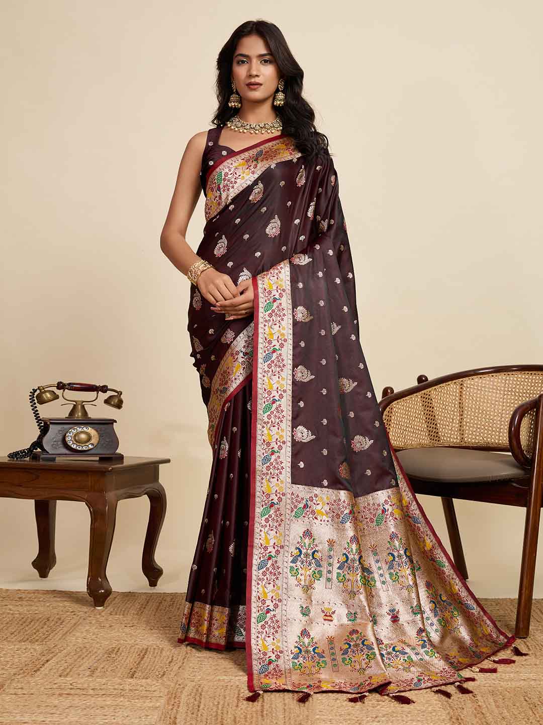 Urban Pallu Woven Design Silk Blend Party Saree