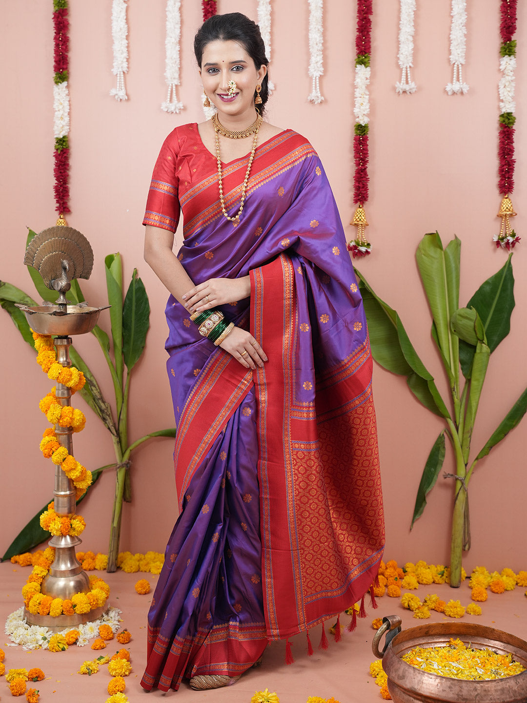Urban Pallu Woven Design Silk Blend Traditional Saree