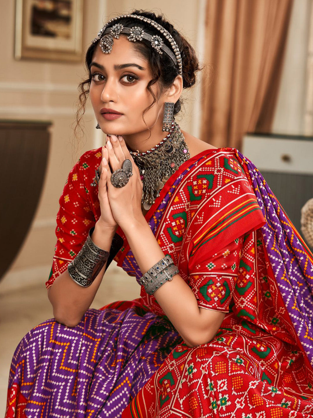 Urban Pallu Woven Design Cotton Blend Daily Saree