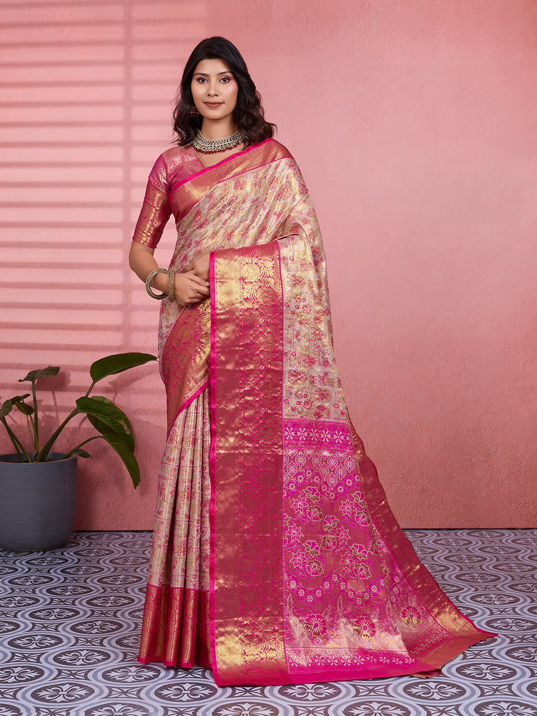 Urban Pallu Woven Design Art Silk Traditional Saree
