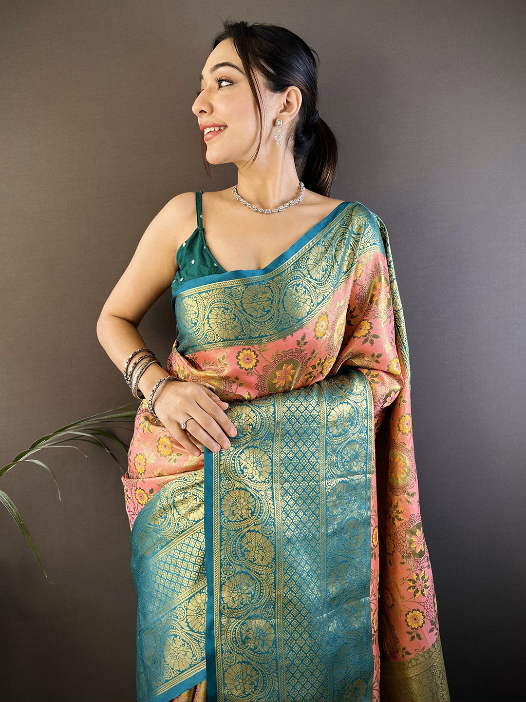 Urban Pallu Woven Design Silk Blend Traditional Saree
