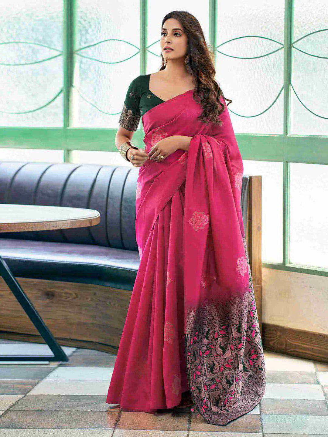 Urban Pallu Woven Design Silk Blend Traditional Saree