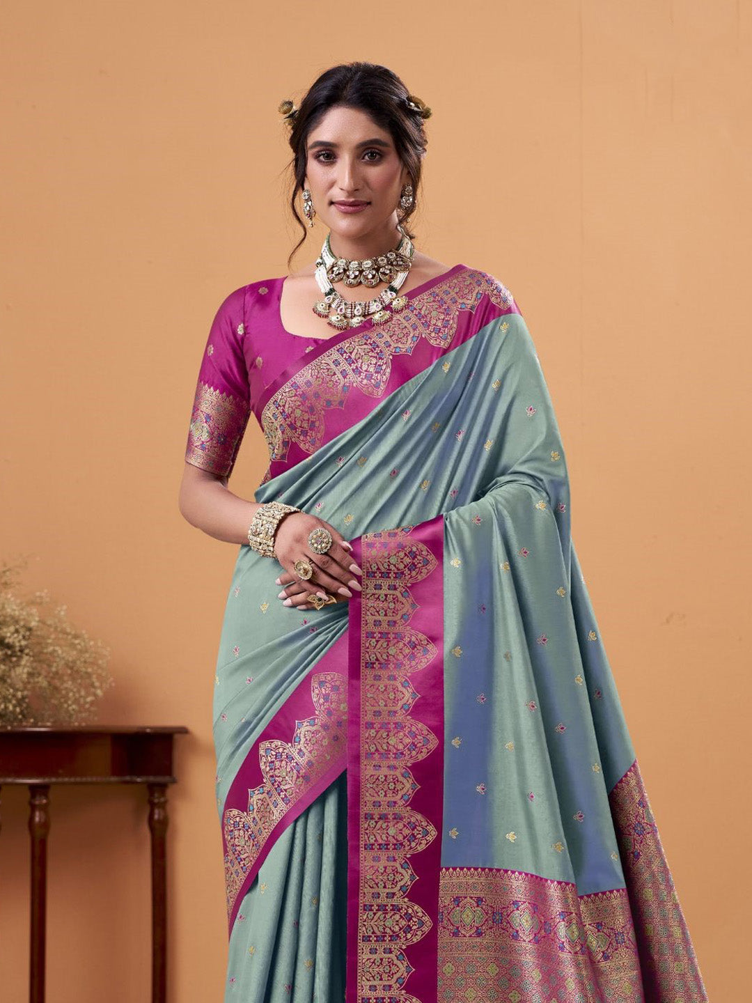 Urban Pallu Solid Silk Blend Festive Saree