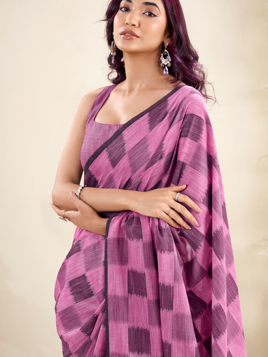 Urban Pallu Woven Design Silk Blend Work Saree