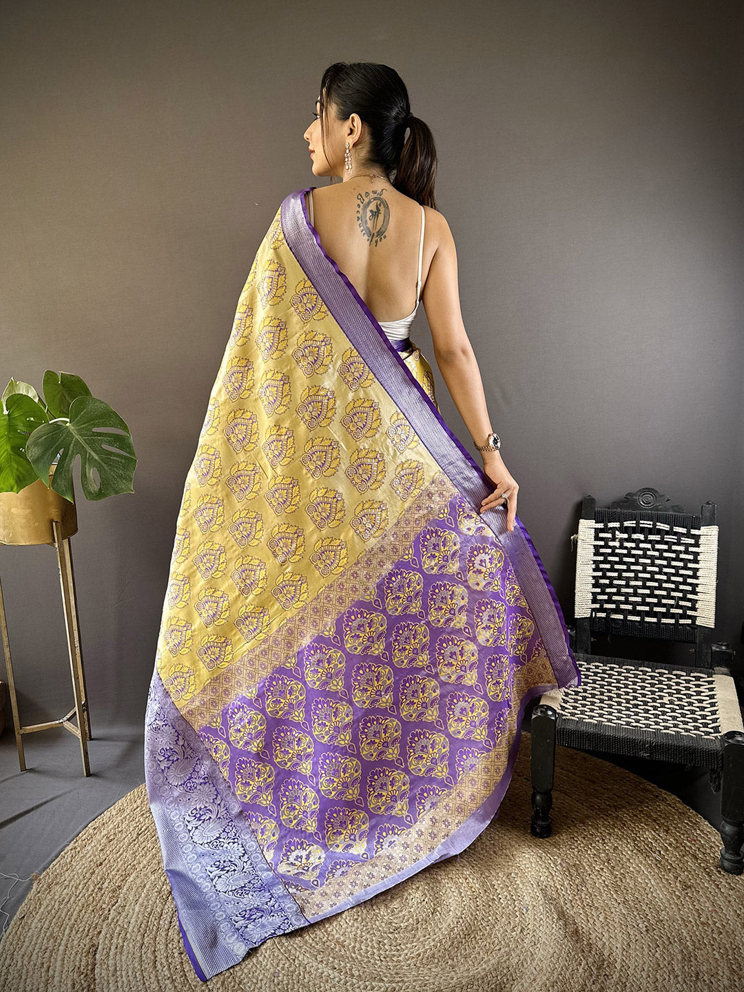 Urban Pallu Woven Design Silk Blend Traditional Saree