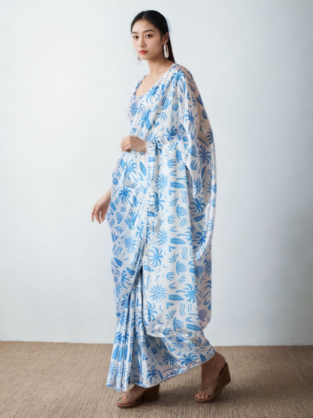 Urban Pallu Woven Design Silk Blend Fusion Saree