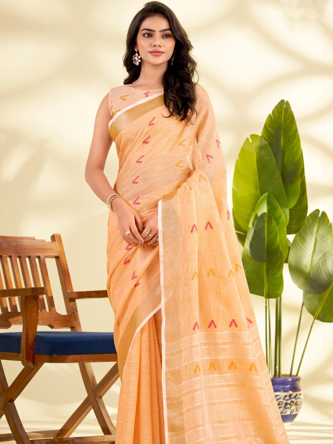 Urban Pallu Woven Design Cotton Blend Daily Saree