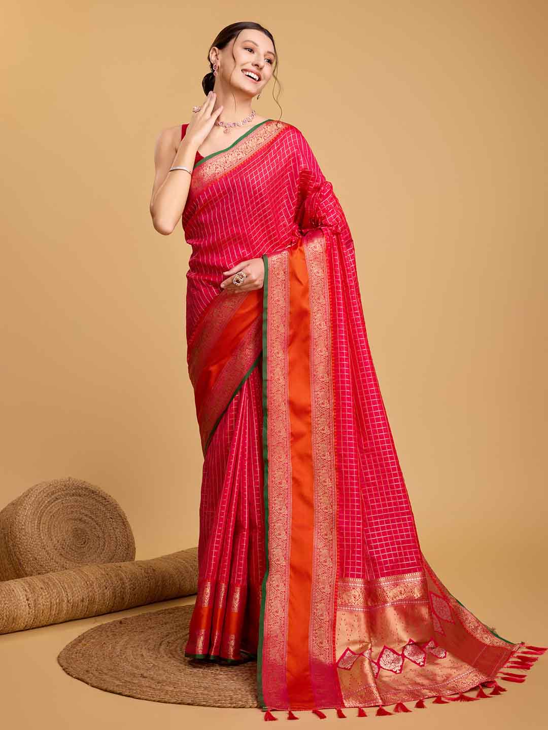 Urban Pallu Woven Design Silk Blend Party Saree