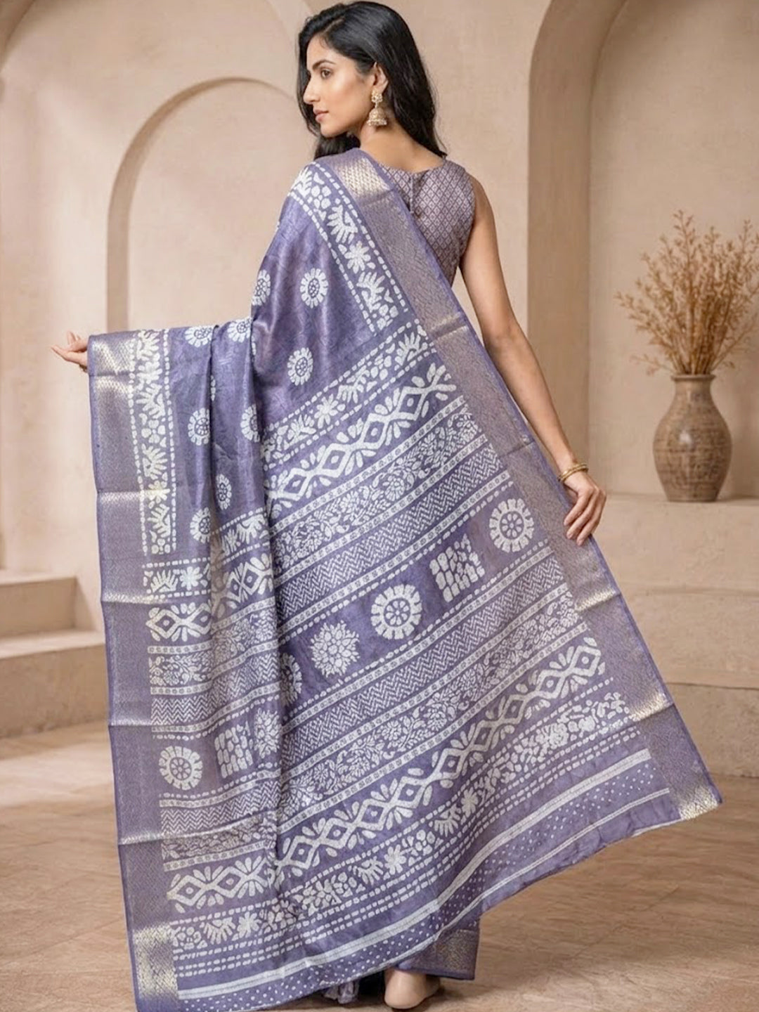 Urban Pallu Printed Cotton Blend Festive Saree