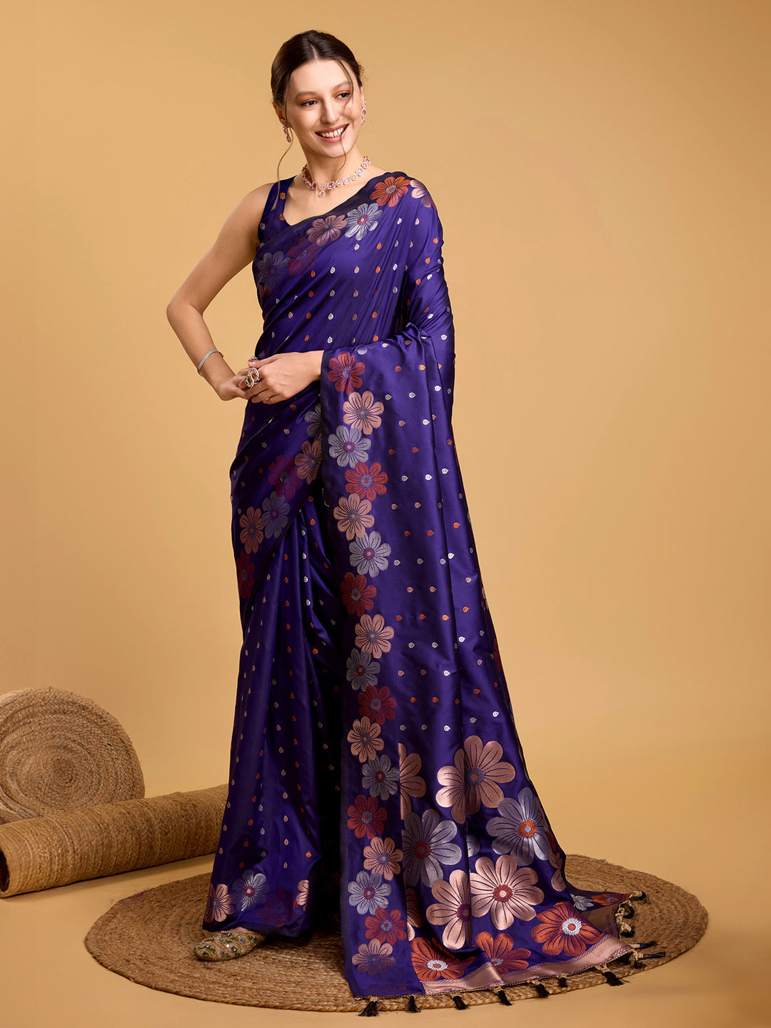 Urban Pallu Woven Design Silk Blend Party Saree