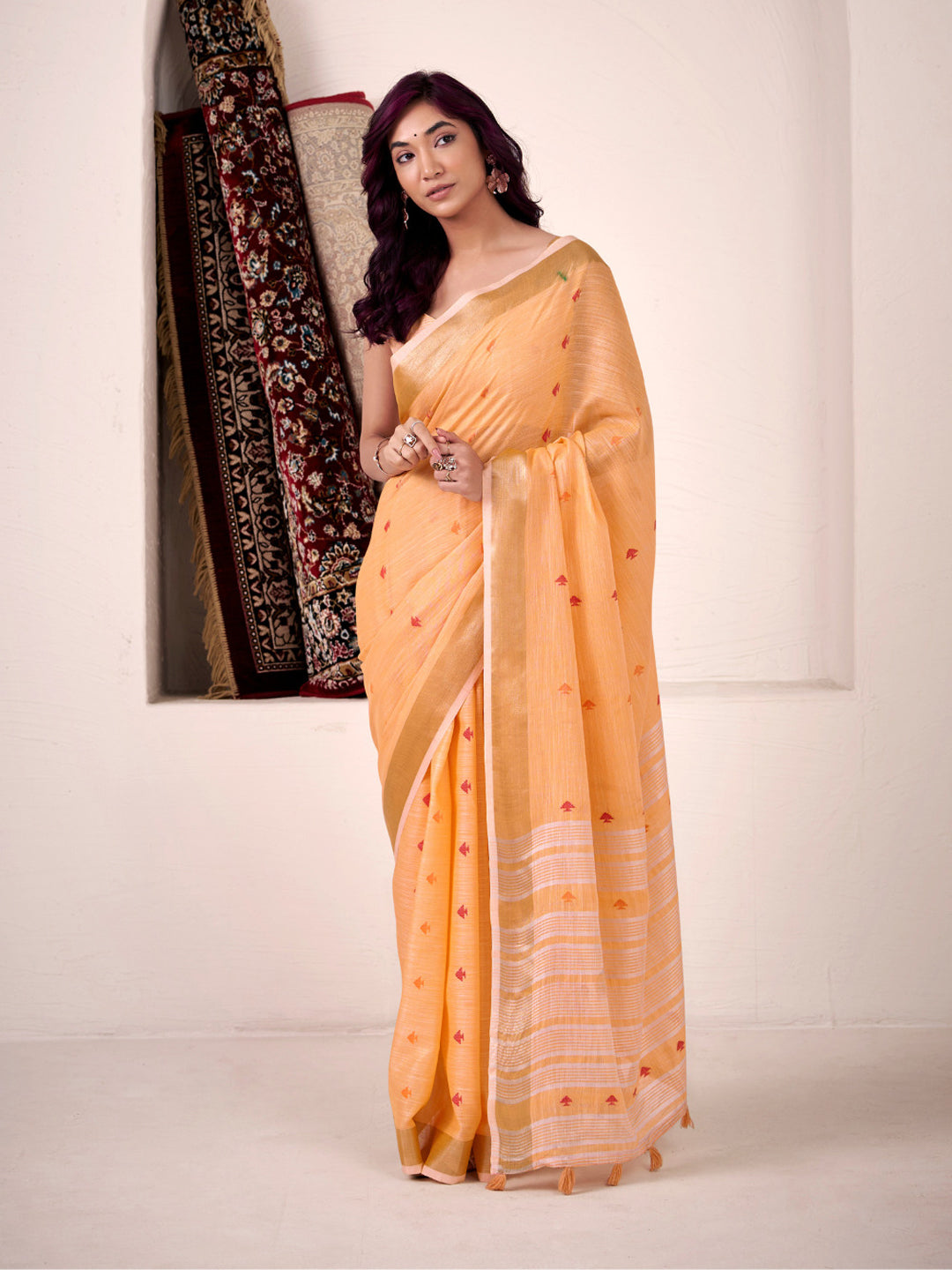 Urban Pallu Embroidered Cotton Blend Traditional Saree
