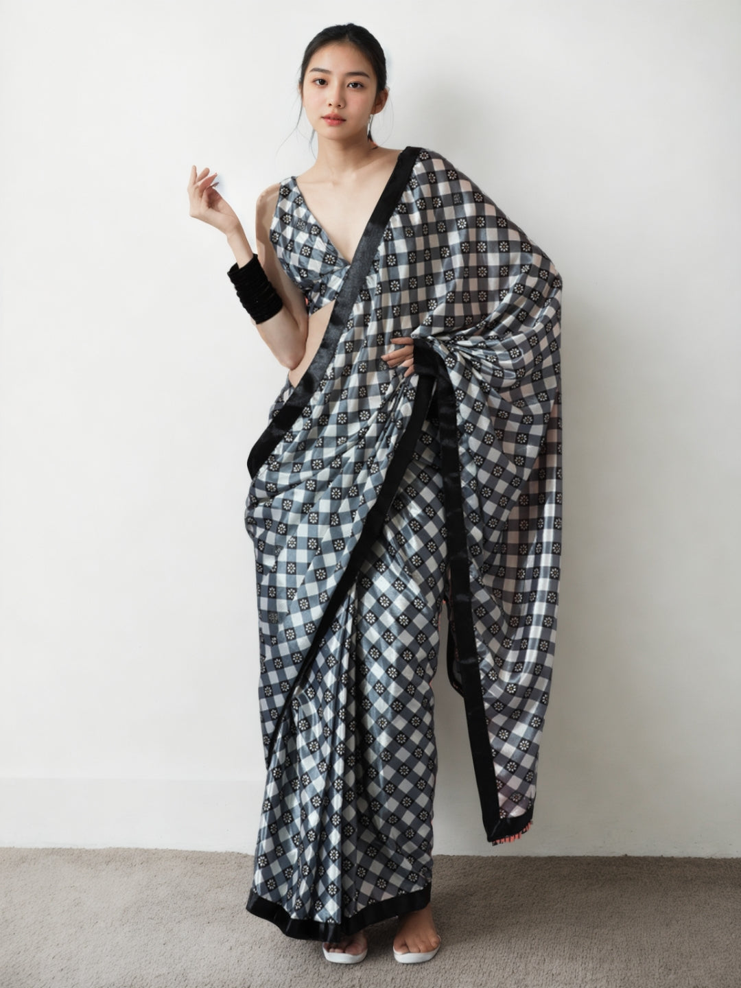 Urban Pallu Woven Design Silk Blend Fusion Saree