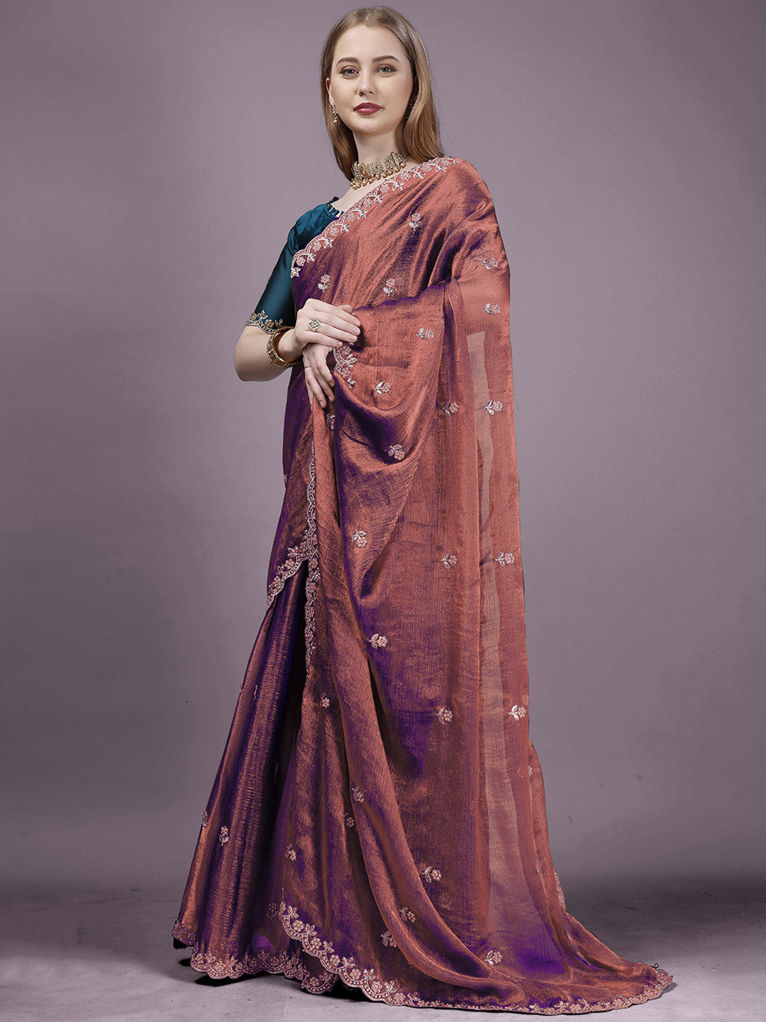 Urban Pallu Embroidered Organza Fusion Saree
