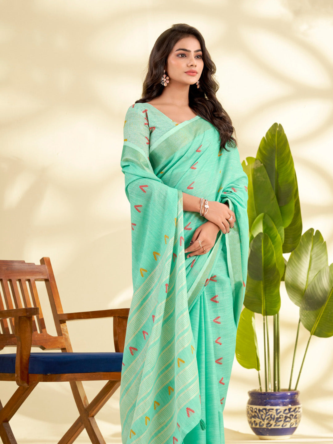 Urban Pallu Woven Design Cotton Blend Daily Saree