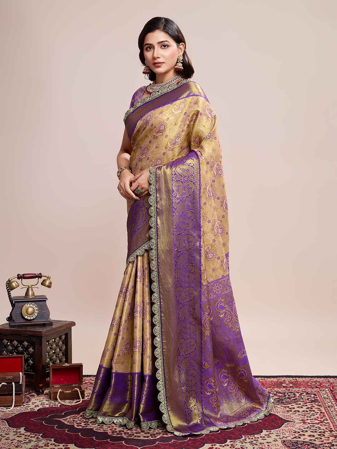 Urban Pallu Woven Design Silk Blend Party Saree
