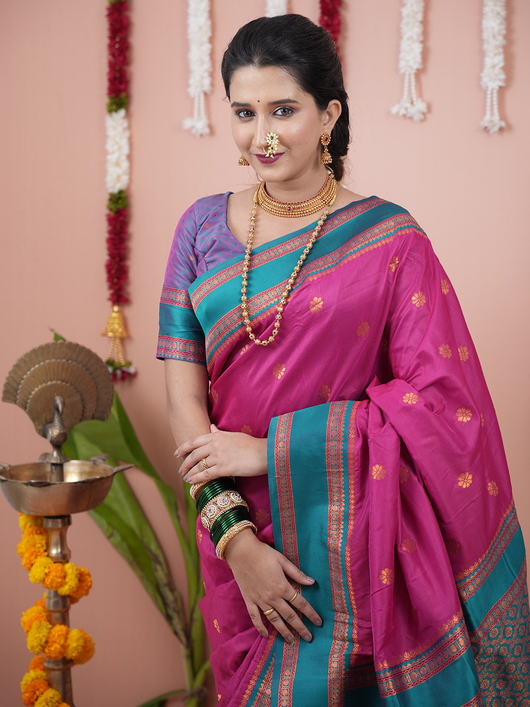 Urban Pallu Woven Design Silk Blend Traditional Saree