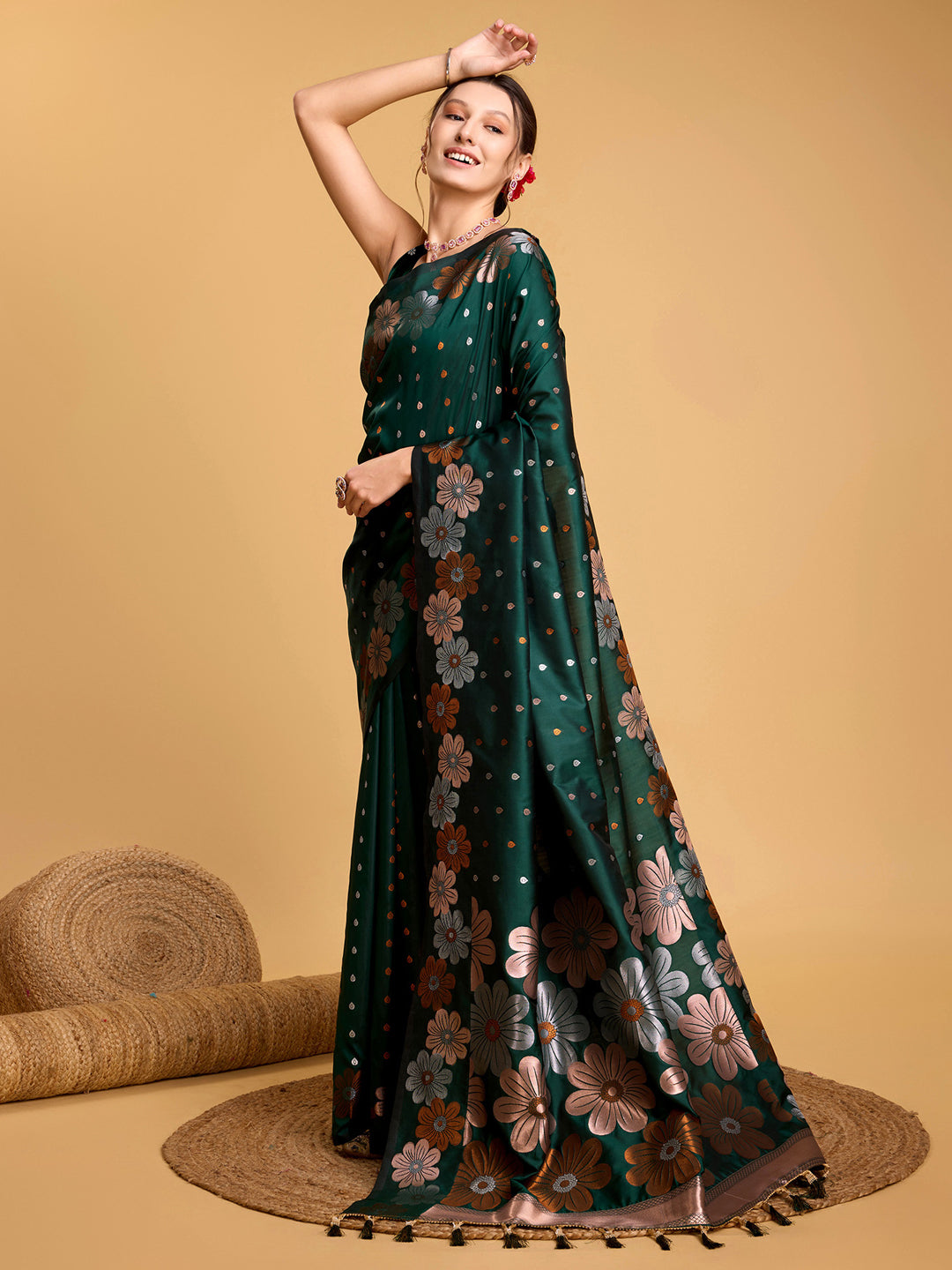 Urban Pallu Woven Design Silk Blend Party Saree