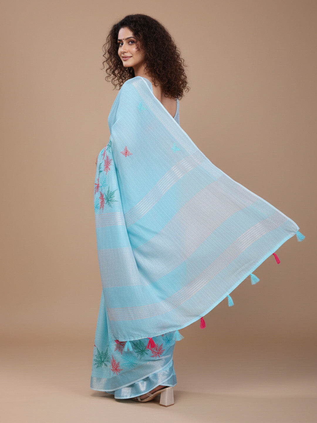 Urban Pallu Floral Sequinned Silk Blend Fusion Saree