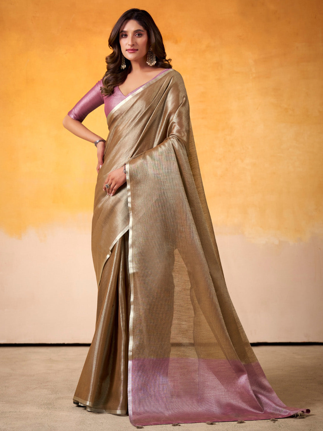 Urban Pallu Woven Design Cotton Blend Daily Saree