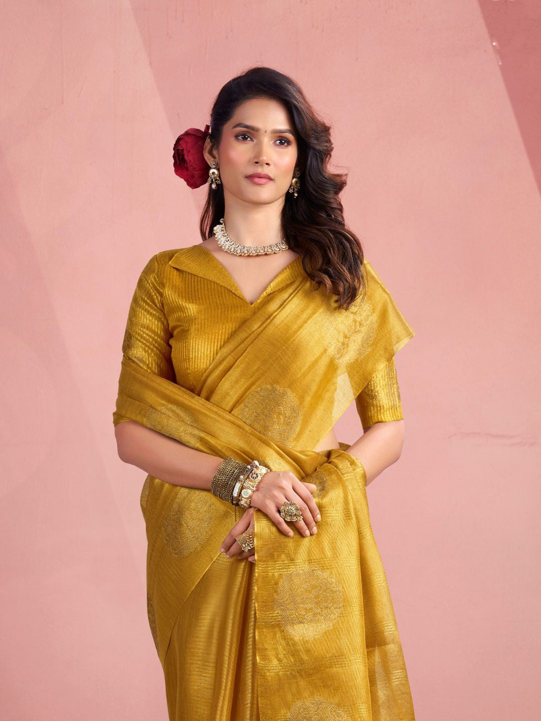 Urban Pallu Woven Design Silk Blend Traditional Saree