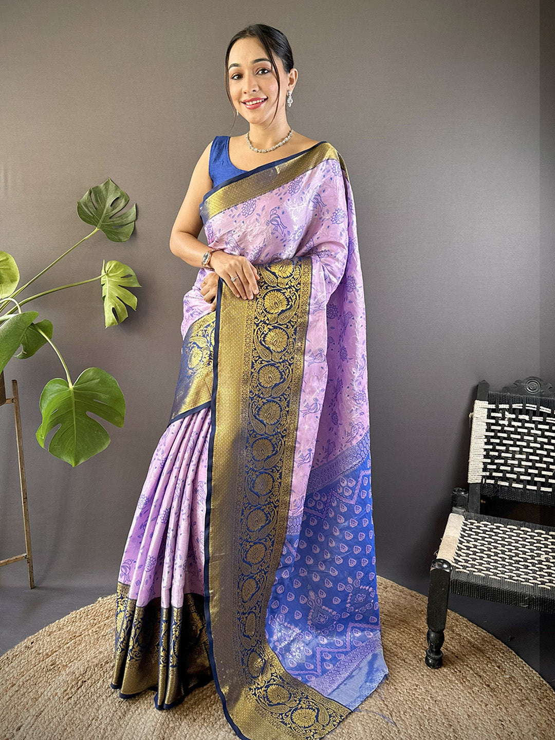 Urban Pallu Woven Design Silk Blend Traditional Saree