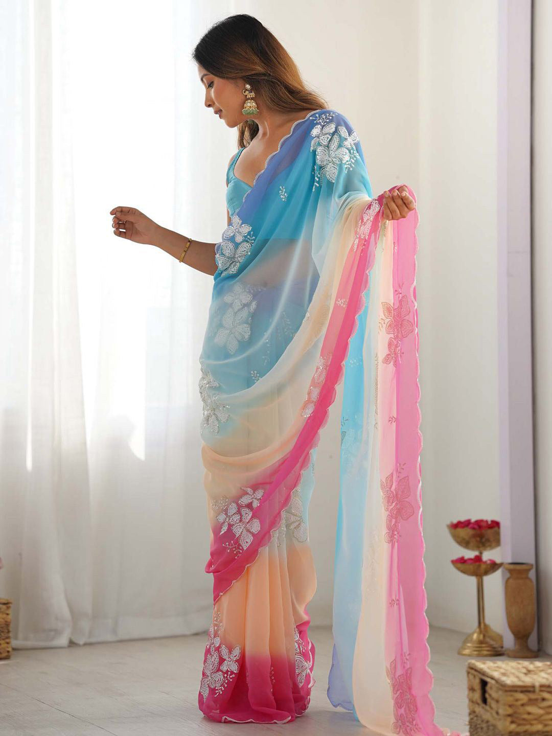 Urban Pallu Printed Poly Georgette Daily Saree