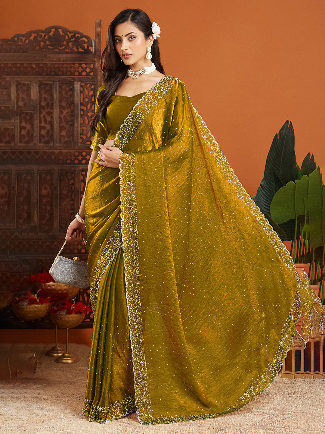 Urban Pallu Embellished Organza Party Saree