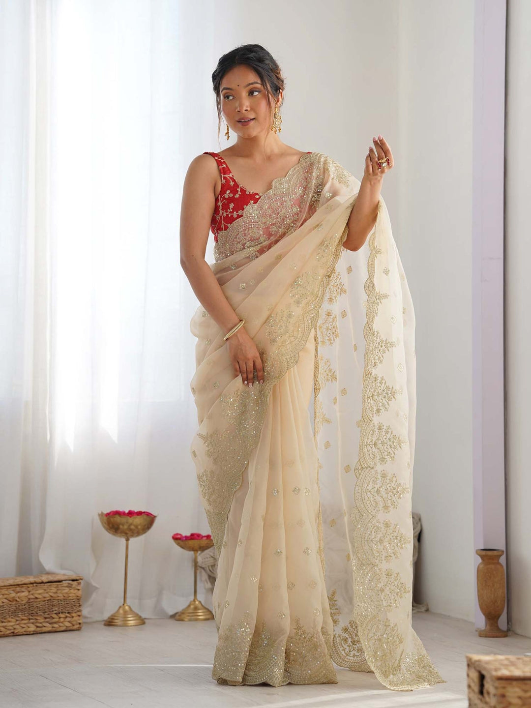 Urban Pallu Dyed Tissue Festive Saree