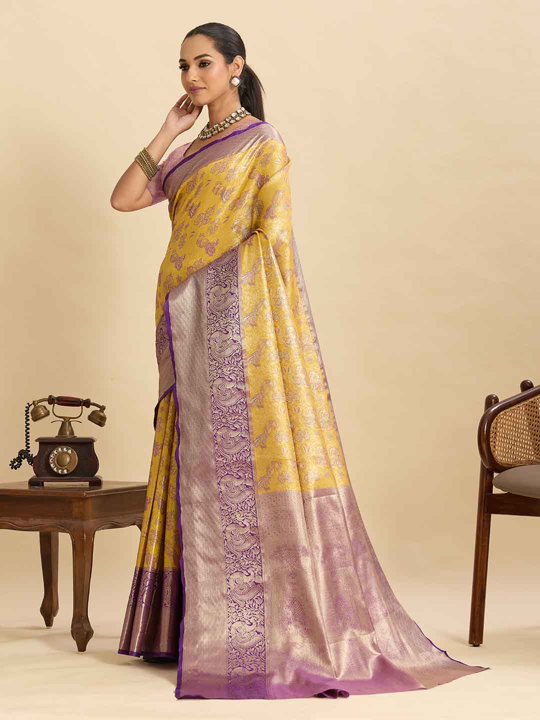 Urban Pallu Woven Design Silk Blend Festive Saree