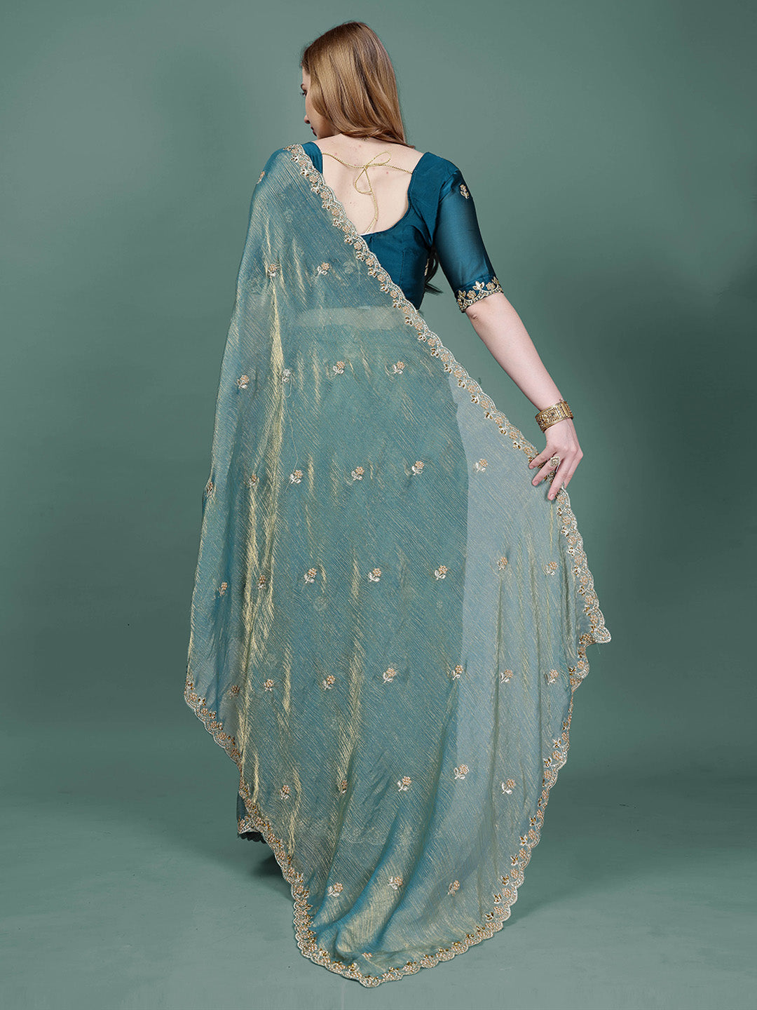 Urban Pallu Embroidered Organza Fusion Saree