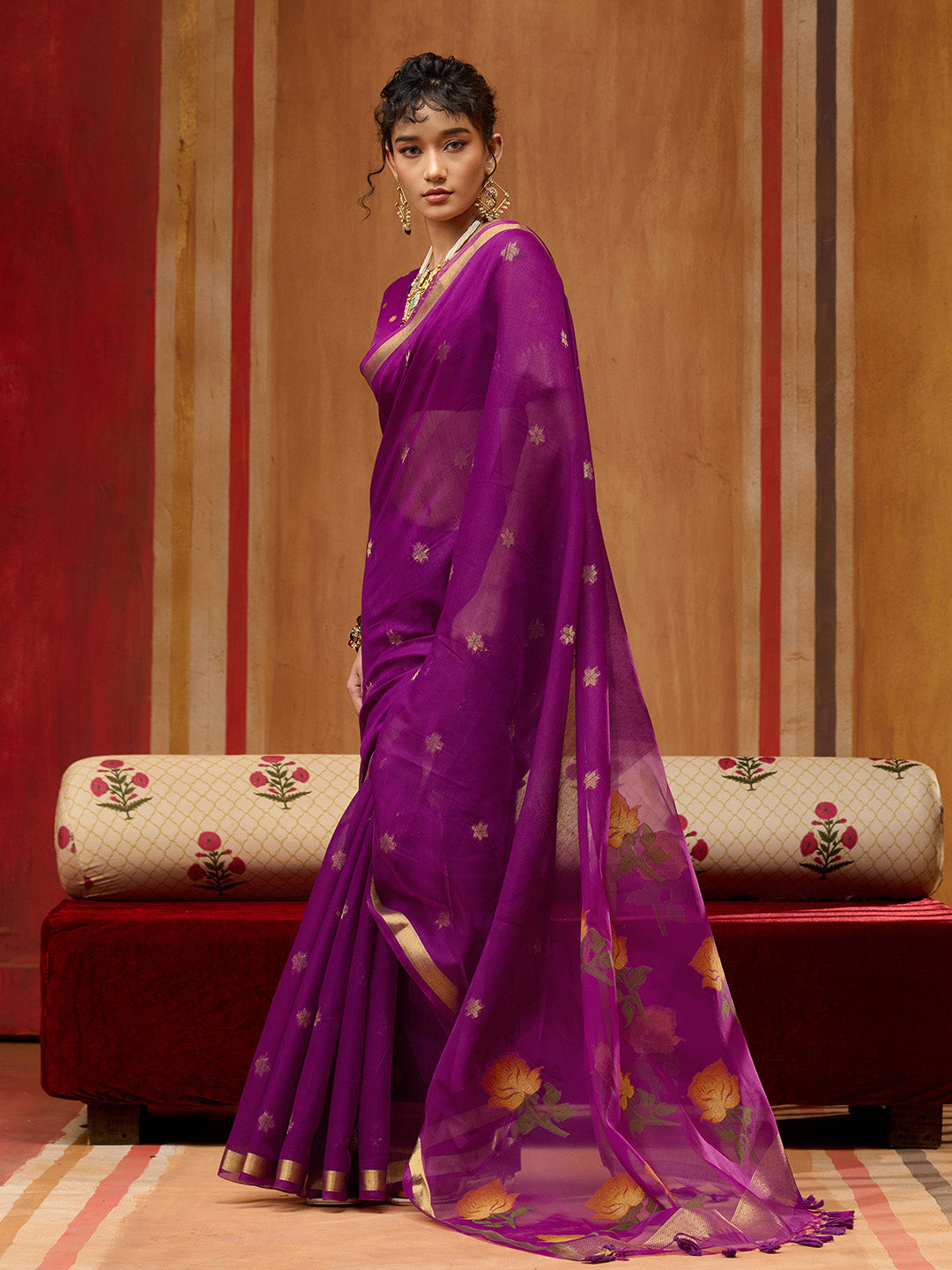 Urban Pallu Printed Satin Party Saree