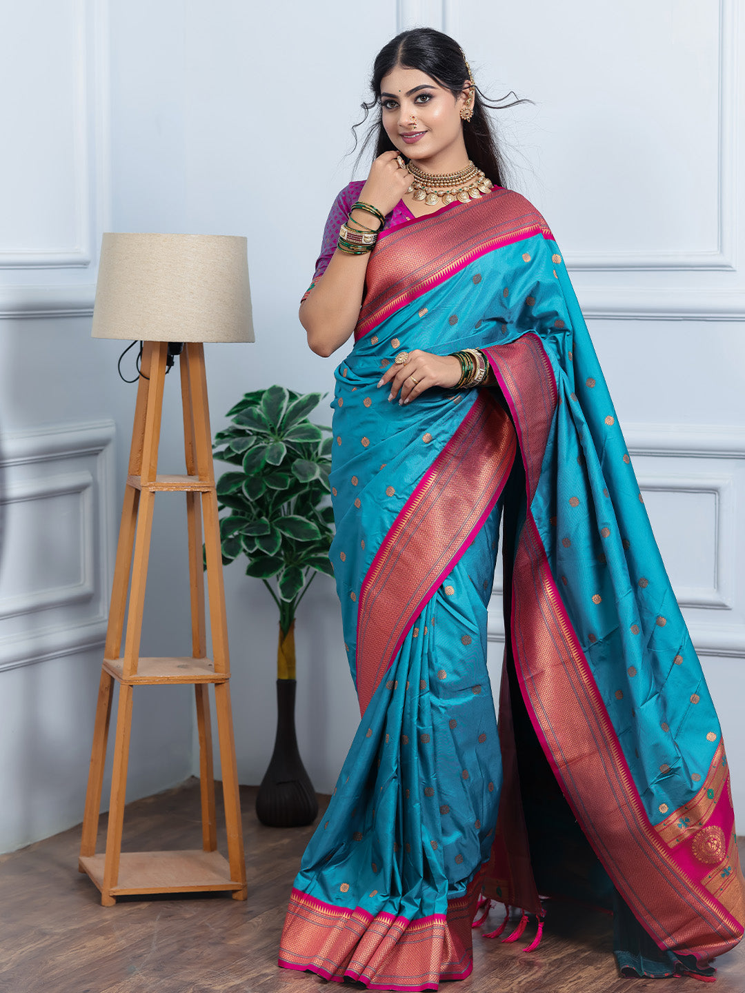 Urban Pallu Woven Design Art Silk Traditional Saree