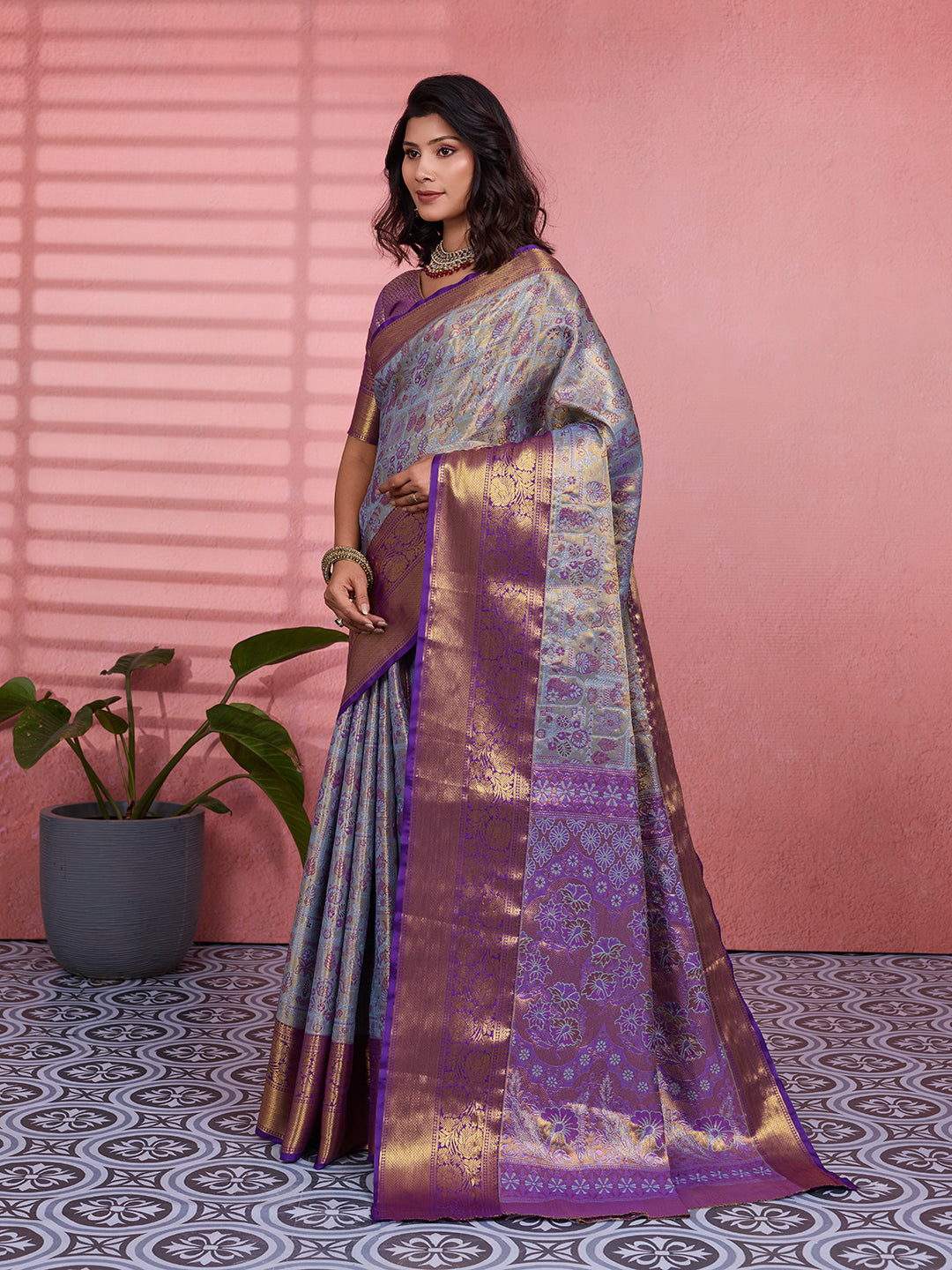 Urban Pallu Woven Design Art Silk Traditional Saree