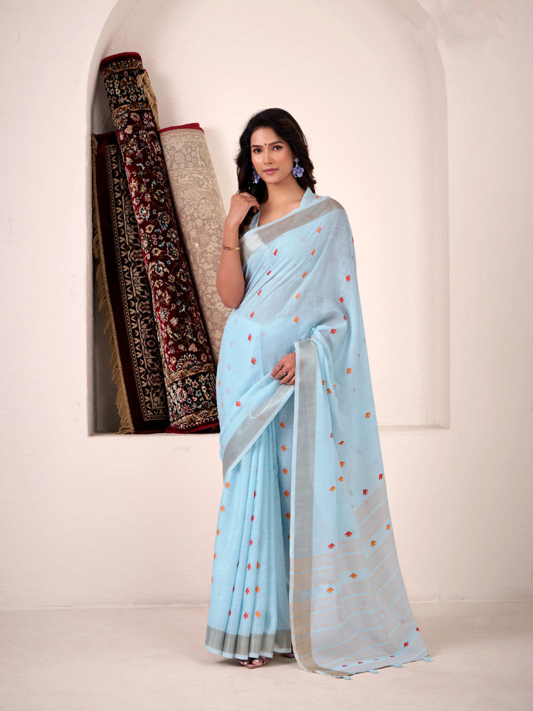 Urban Pallu Embroidered Cotton Blend Traditional Saree