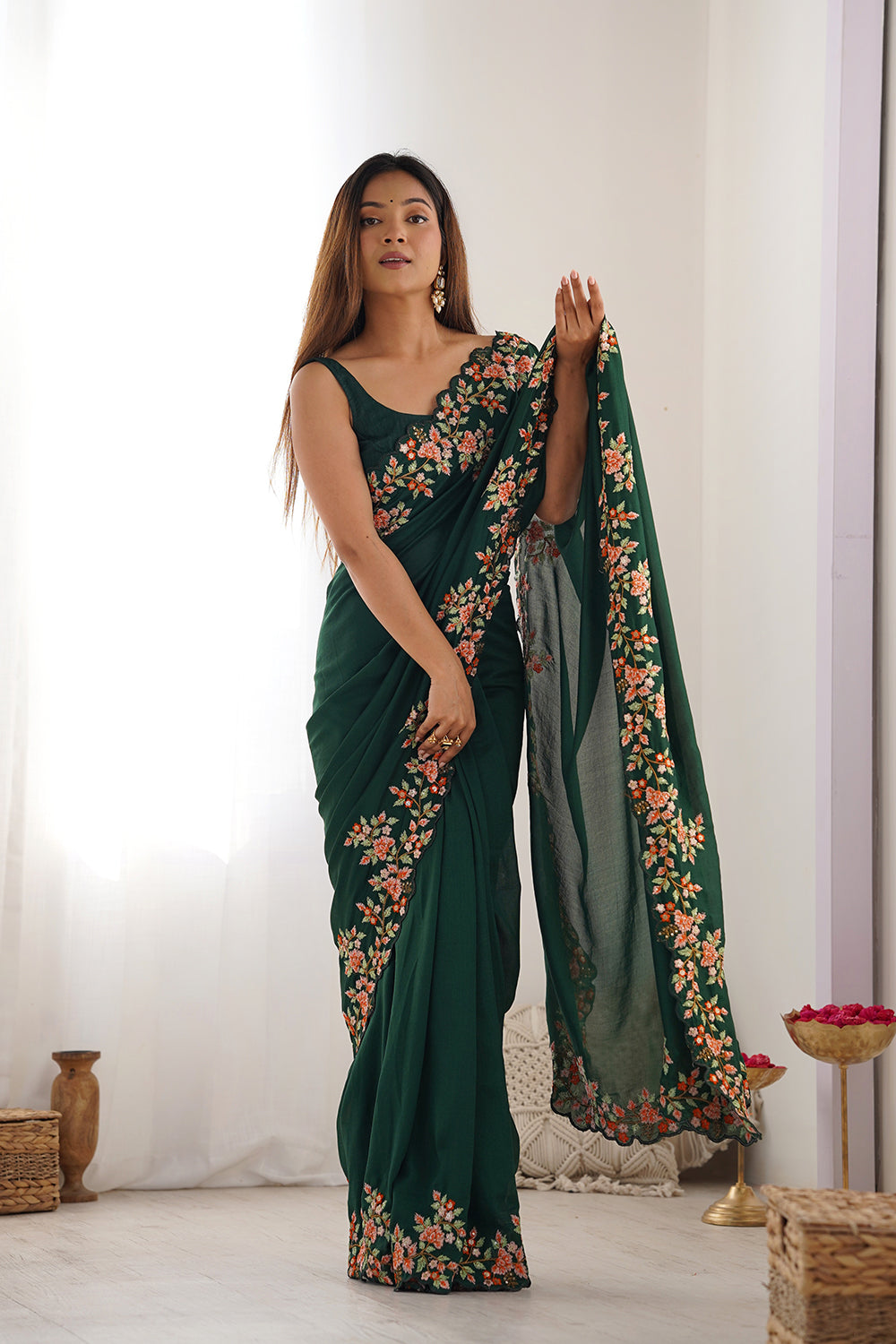 Urban Pallu Solid Silk Blend Festive Saree