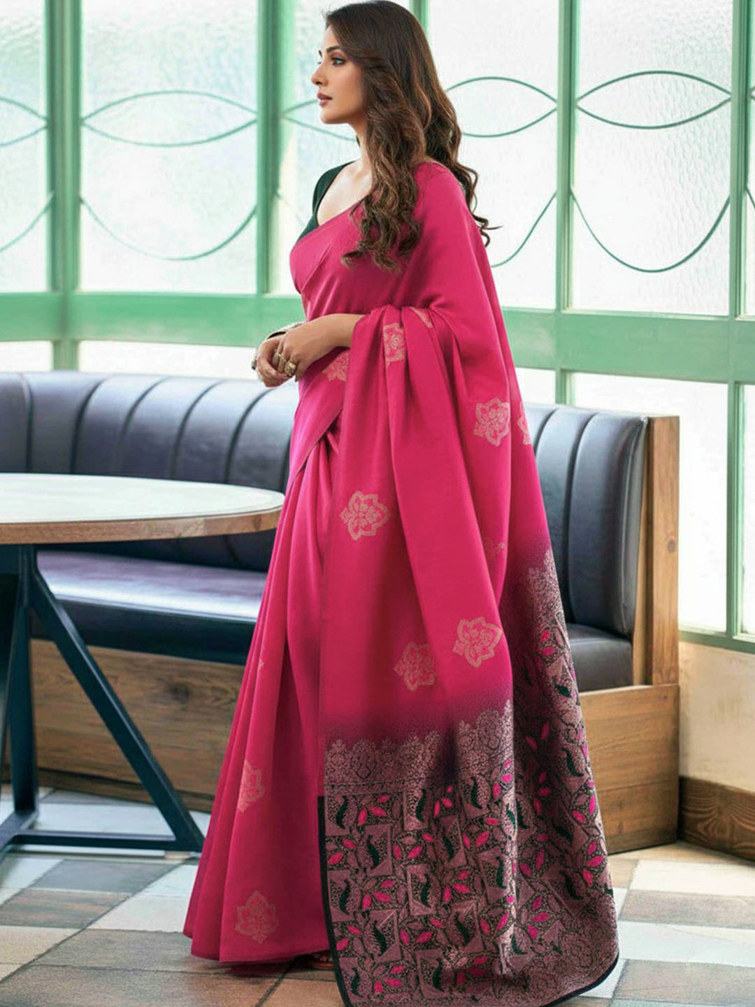 Urban Pallu Woven Design Silk Blend Traditional Saree
