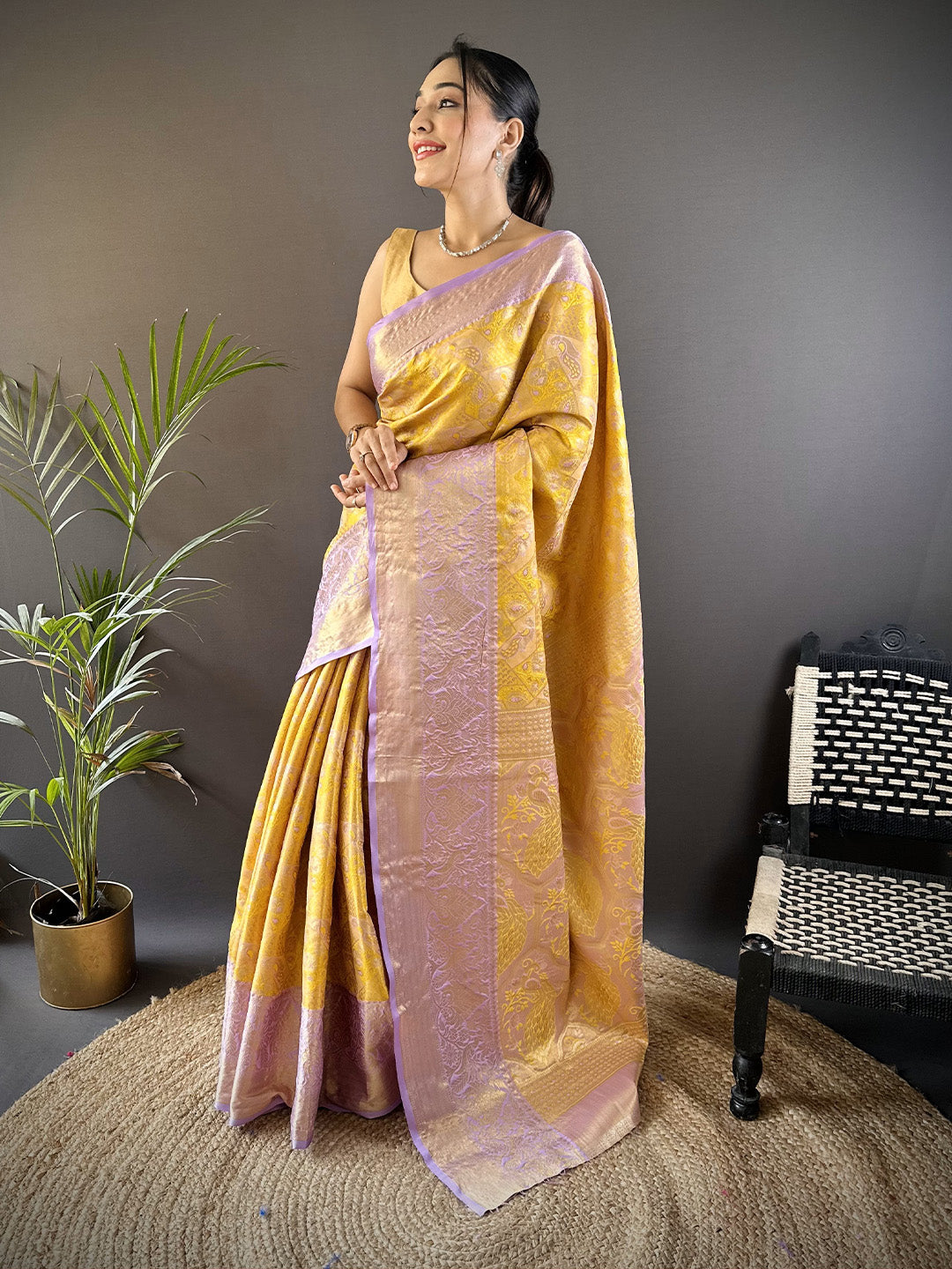 Urban Pallu Woven Design Silk Blend Traditional Saree