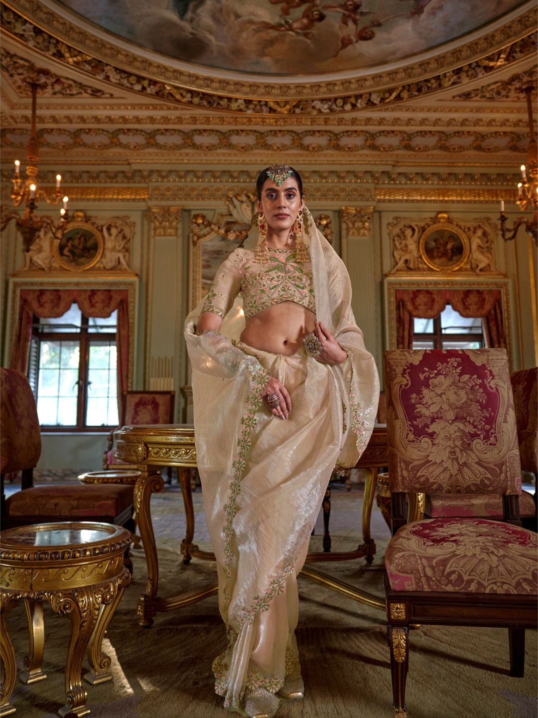 Urban Pallu Solid Tissue Fusion Saree