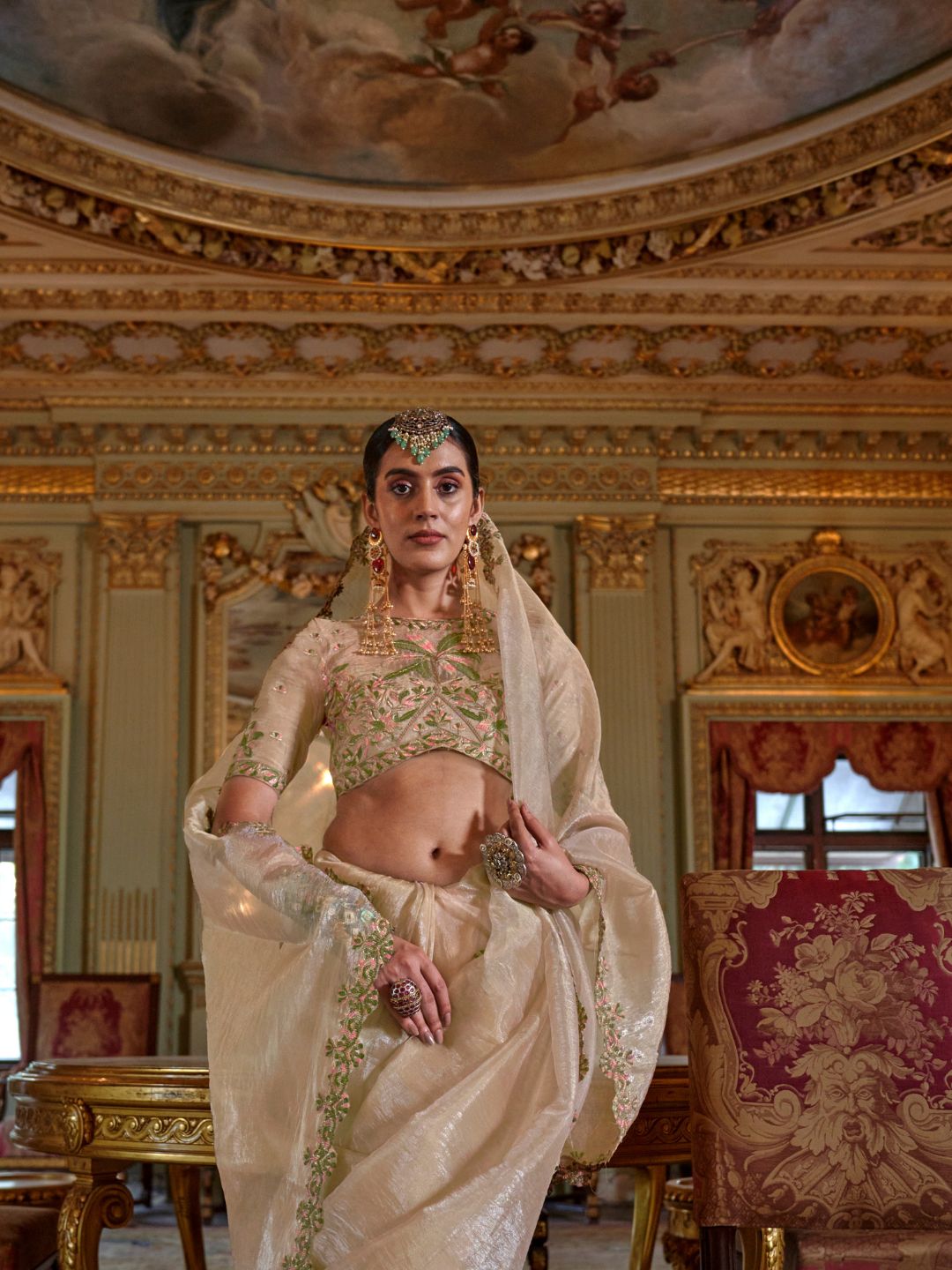 Urban Pallu Solid Tissue Fusion Saree
