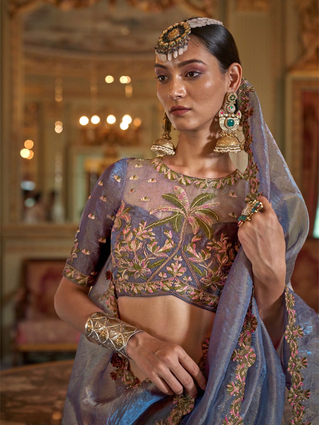 Urban Pallu Solid Tissue Fusion Saree