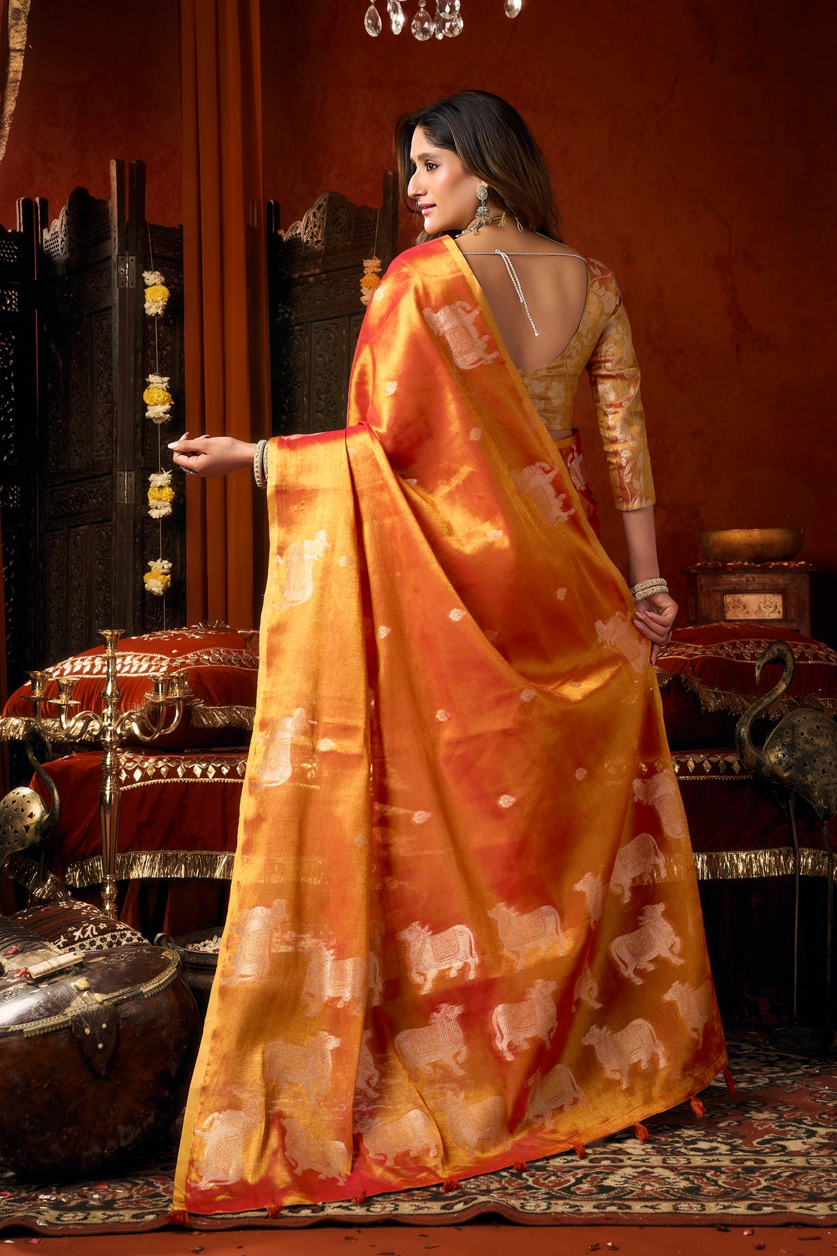 Urban Pallu Woven Design Silk Blend Traditional Saree