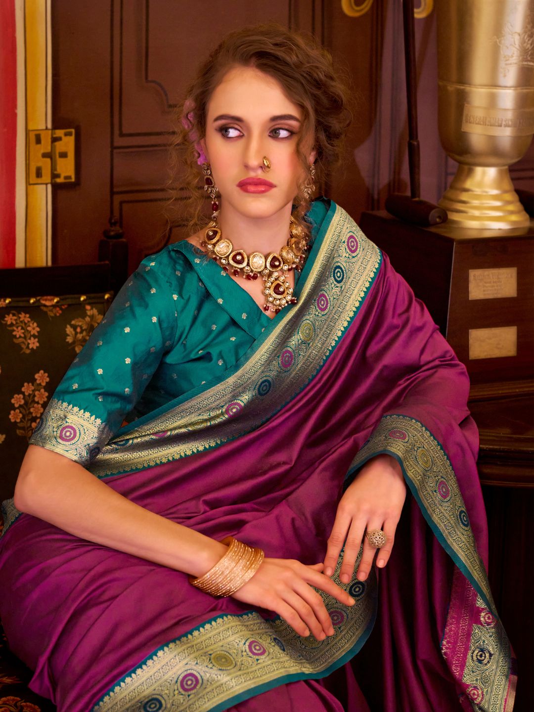 Urban Pallu Woven Design Silk Blend Daily Saree