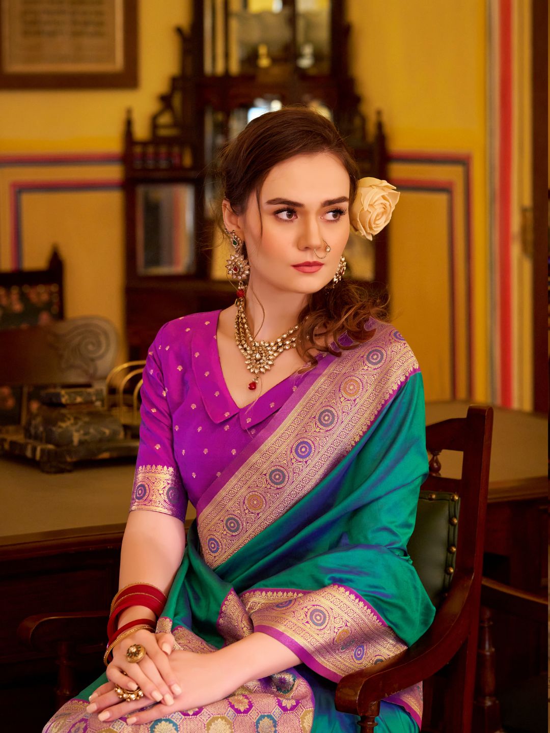 Urban Pallu Woven Design Silk Blend Daily Saree
