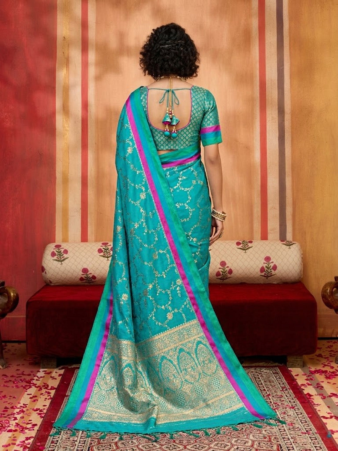 Urban Pallu Printed Silk Cotton Fusion Saree