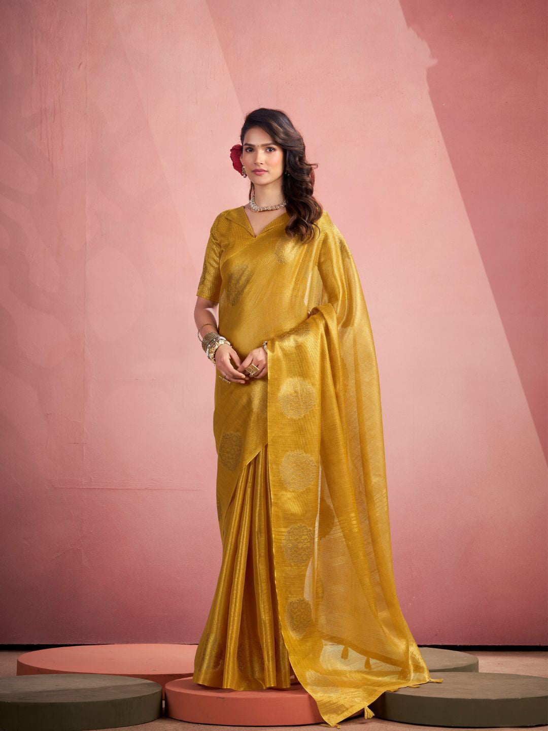 Urban Pallu Woven Design Silk Blend Traditional Saree
