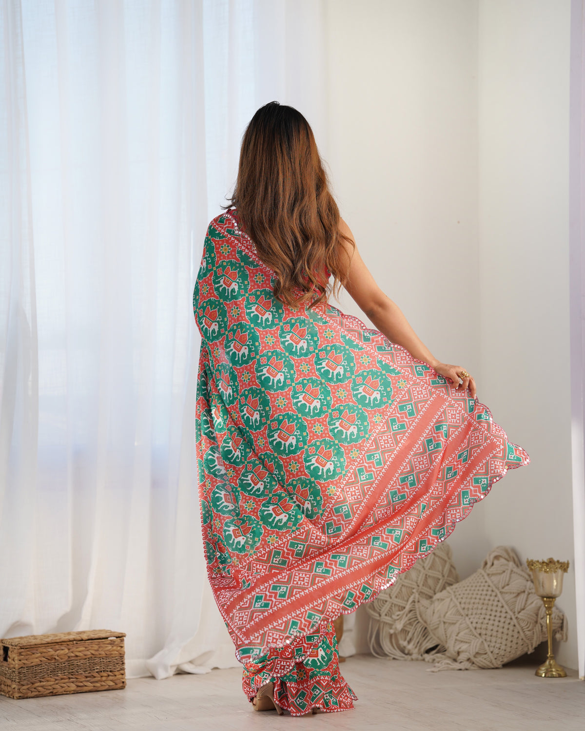 Urban Pallu Ethnic Motifs Mirror Work Silk Blend Saree