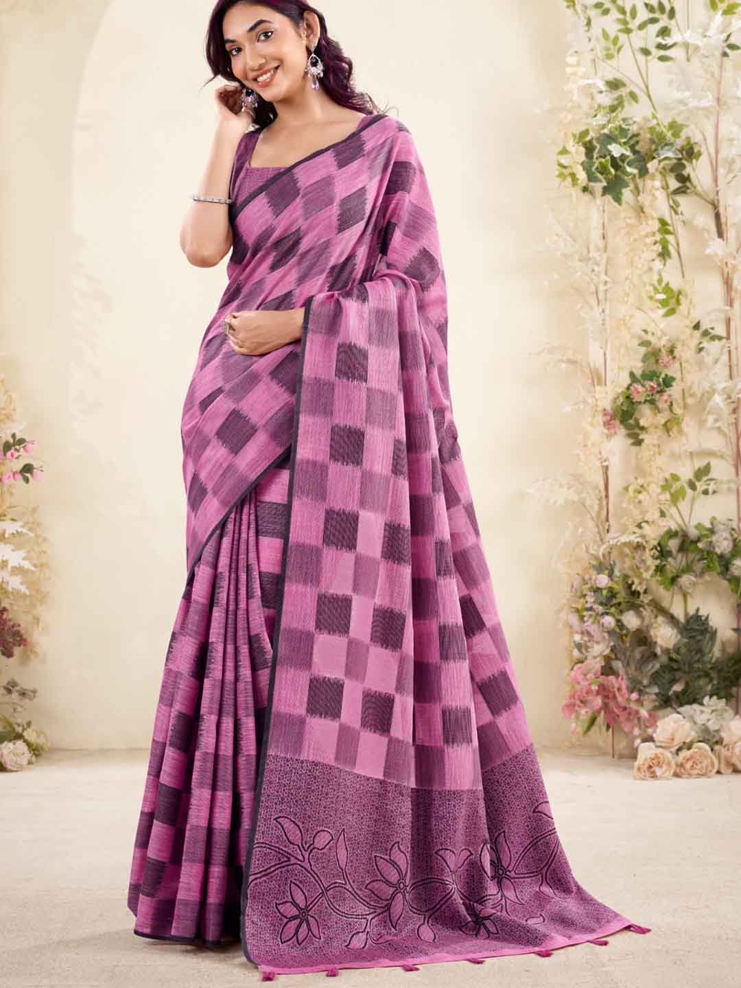 Urban Pallu Woven Design Silk Blend Work Saree