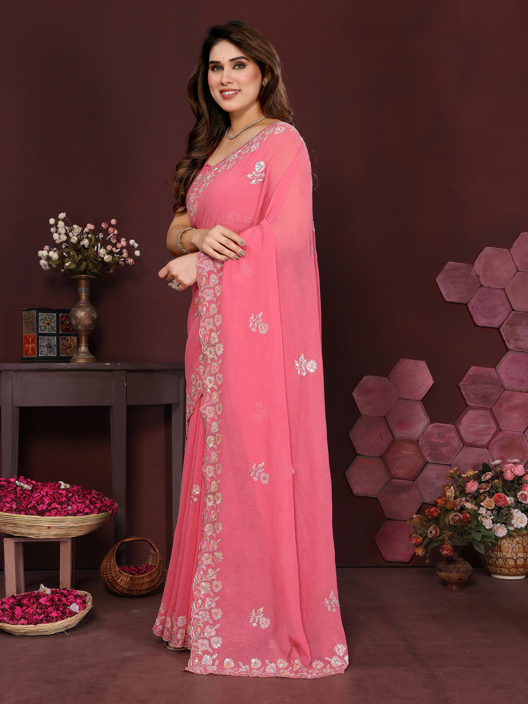 Urban Pallu Embroidered Poly Georgette Daily Saree